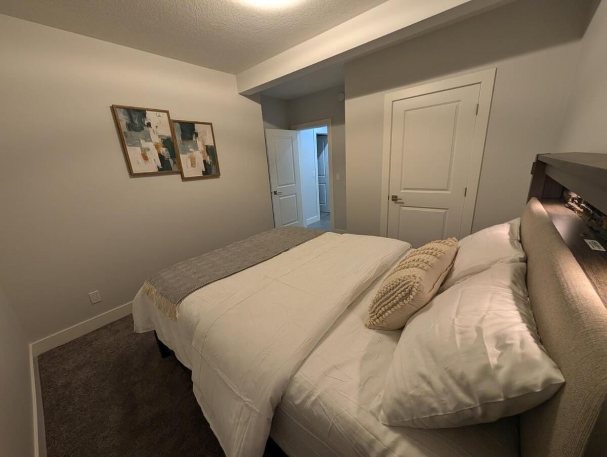 Darajay Cozy Holiday home Calgary